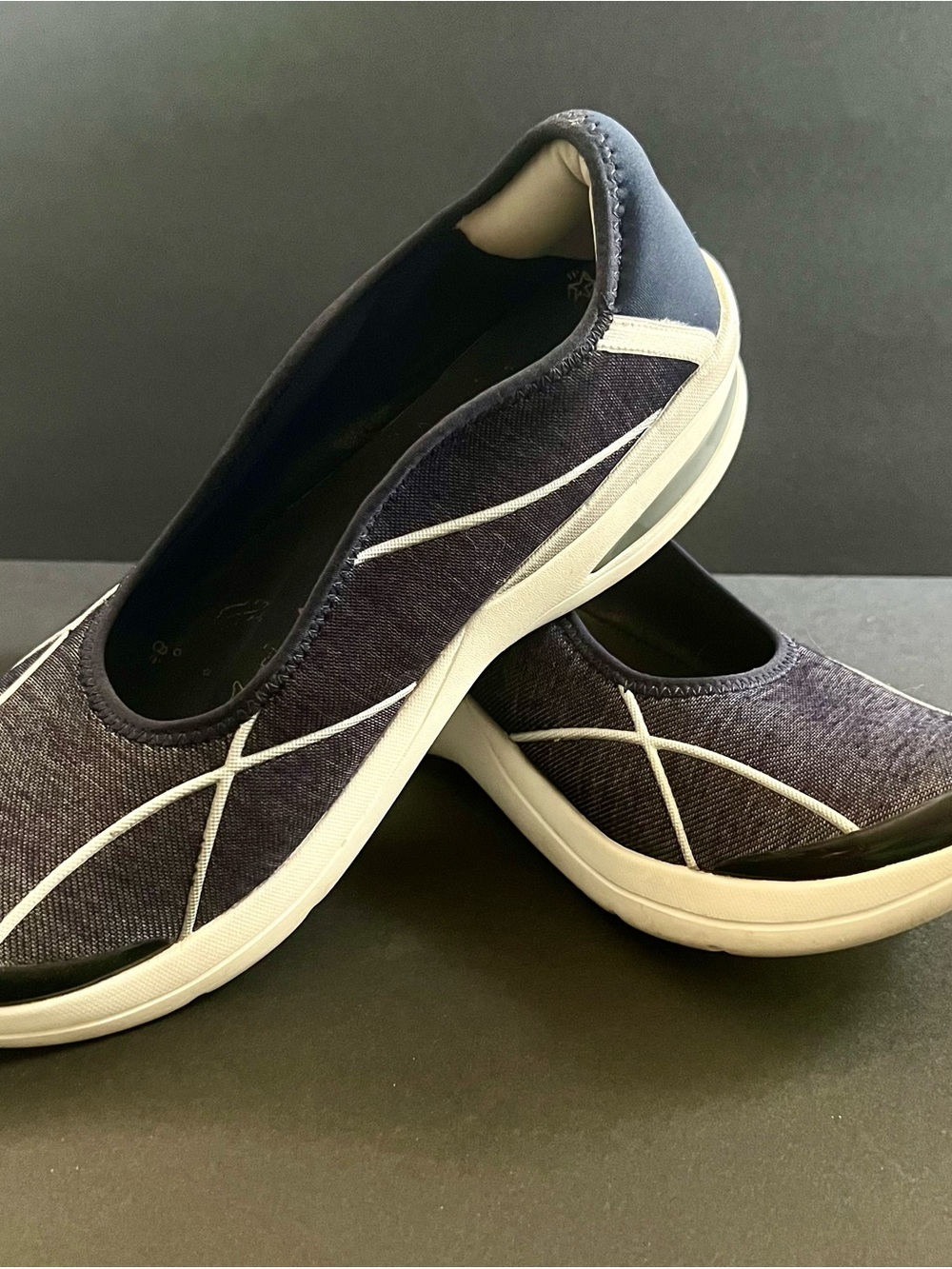 Bzees Women's Ruby BB Slip-On Sneakers in Blue Denim (In Box) Machine Wahable